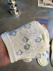 4pairs Women Relief Tulip Flower Pattern Boat Socks Simple Breathable Anti-Slip Invisible Socks - Multicolor - View 3