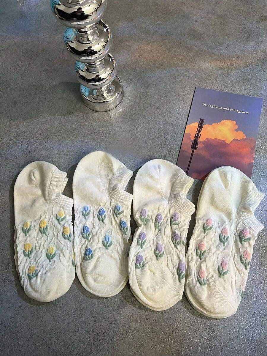 4pairs Women Relief Tulip Flower Pattern Boat Socks Simple Breathable Anti-Slip Invisible Socks - Multicolor - View 1