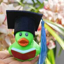 1套2個畢業小鴨（隨機小鴨/流蘇顏色），畢業派對禮物，閱讀日派對禮物，書日派對裝飾 - 彩色 - 查看 5