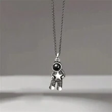 Conjunto de 2 collares magnéticos de pareja de astronautas, collar de cadena de cuello plateado creativo retro unisex de astronauta, joyería de moda hip-hop - Plateado - Ver 4