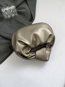 Modische, minimalistische Handtasche mit plissiertem Wolken-Design, vielseitig als Schulter- oder Unterarmtasche zu tragen