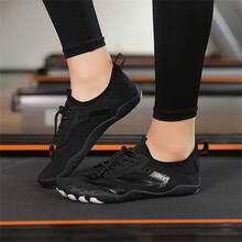 1pair Summer Athletic Five-Toe Quick-Drying Beach Shoes For Couples, Suitable For Swimming, Water Sports, Hiking, Cycling, Running, Jumping Rope, Shock Absorption, Yoga, Outdoor Diving - Black - View 6