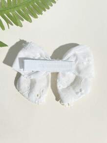 2 pièces Noeuds de cheveux en forme de marguerite pour filles, clips à cheveux mignons avec décoration de fleurs, barrettes avec fleurs blanches brodées et doublure complète, accessoires de cheveux pour enfants et bébés, parfaits pour la Saint-Valentin