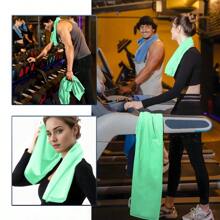 1 件薄荷绿露营毛巾，超强吸水速干超细纤维旅行毛巾，超柔软紧凑速干毛巾，适用于游泳、沙滩、健身、徒步旅行、瑜伽、旅行和运动包，带拉链袋，沙滩必需品，沙滩配件，泳池浮板 - 薄荷綠 - 查看 3