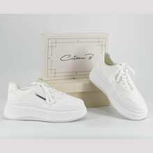 Tenis. Zapatillas deportivas de suela gruesa,bajitas,para mujer,cómodas y a la moda.