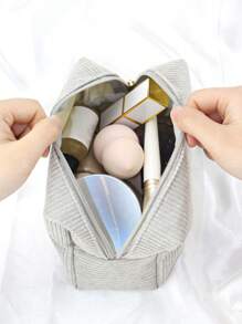 1pc Fashion Minimalist Velour Cosmetic Bag, Large Capacity Makeup Organizer Suitable For Home And Travel Makeup Travel Toiletry Organizer Essentials Gifts Storage Zipper Accessories Nail Bag,Room Decor, Bags,Makeup Bag,Vanity,Travel,Make Up Bag,Travel Essentials,Organizer,Storage,Travel Essential,Makeup Organizer,Makeup Bags,Make Up Organizer,Organiser,Toiletry Bag,Desk Organiser,Cosmetic Bag,Makeup Pouch,Make Up Organize,Vanity Accessories,Make Up Pouch,Make Up Bags,Makeup Bag,Make Up Bag,Makeup Bags,Cosmetic Bag,Makeup Organiser,Travel,Makeup Pouch,Bag,Vanity,Make Up Pouch,Travel Essentials,Pouch Bag,Make Up Bags,Bags,Travel Essential,Vanity Accessories,Small Makeup Bag,Makeup Pouch,Cosmetic Bag,Travel Essential,Large Capacity,Large Makeup Bag,Christmas Gifts,Pouch,Travel,Gifts For Women Travel Essential,Pouch,Clutch / Small Handbag, Makeup Organizer,Makeup Organize,Pouch,Brush Holder,Mini Pouch,Large Capacity Pouch - Grey - View 3