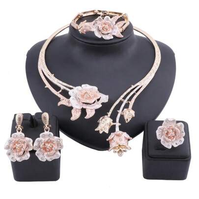1pc Fashionable Luxury Crystal Rose Shaped Open Choker Necklace, Earrings, Bracelet, Ring Jewelry Set, Suitable For Ladies Wedding Or Party