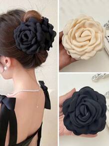 法式浪漫3D玫瑰花发爪夹，优雅发饰，可定制情人节图案，是情人节的理想礼物。这款发爪夹可用作发夹、发卡、发饰、发饰抓夹，适合上学、大学、秋冬季节佩戴，也是度假装扮和情人节礼物的完美之选。 - 彩色 - 查看 1