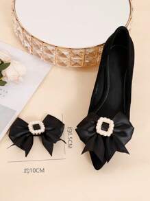 زوج من مشابك الأحذية الديكورية الأنيقة بتصميم الفيونكة من الساتان الكوري، إكسسوارات أحذية قابلة للإزالة مناسبة للصنادل والكعب والأحذية اليومية - الأسود - مشاهدة 1