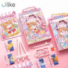 1盒鑽石畫製作套件，採用丙烯酸樹脂材料，有多款可愛的卡通圖案，附有鑽石筆、多色鑽石、畫布、膠水和托盤。 - 粉色 - 查看 4