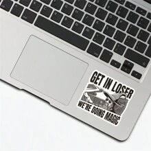 1張Get In Loser We're Doing Magic貼紙 - 迷人語句貼紙，適合奇幻迷和巫術愛好者，耐用和防水的乙烯基材質，適用於筆記型電腦、汽車和筆記本電腦。 - 彩色 - 查看 4