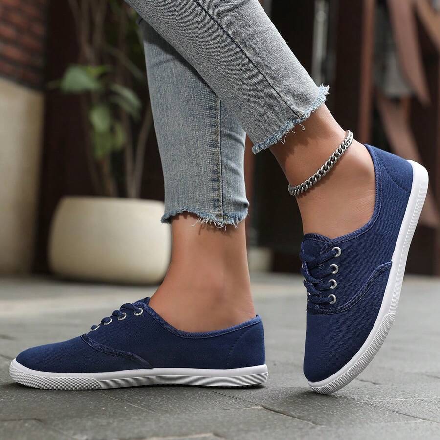 low top running shoes