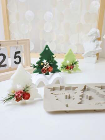 1 个 4 孔圣诞树硅胶模具，手工蜡烛 DIY 模具，创意蜡烛制作模具，适用于香薰蜡烛、车载香薰石膏制作等，非常容易脱模，制作简单。