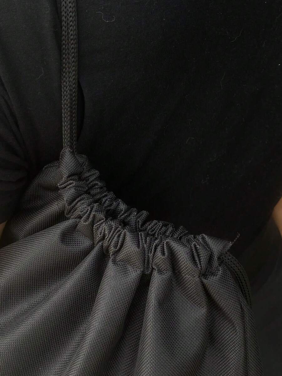 Mochila Saco Nylon Academia Esportiva Gym Bag Fitness Unissex Cordão Preto Sack Outline Nylon Resistente Sacochila - Preto - Visão 1