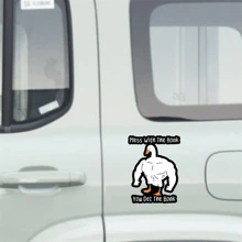 1入Mess With The Honk You Get The Bonk貼紙|Buff Goose＆有趣的Meme貼紙|針對鴨子愛好者的搞笑名言乙烯基材料貼紙|完美的鵝子禮物|耐用且防水|適用於汽車、筆記型電腦、水瓶等場合 - 彩色 - 查看 5