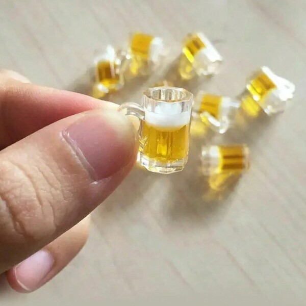 Juego de 5 piezas de tazas de cerveza, tazas y copas de vino en miniatura a escala 1:12, accesorios de juguete para decoración de cocina y casa de muñecas