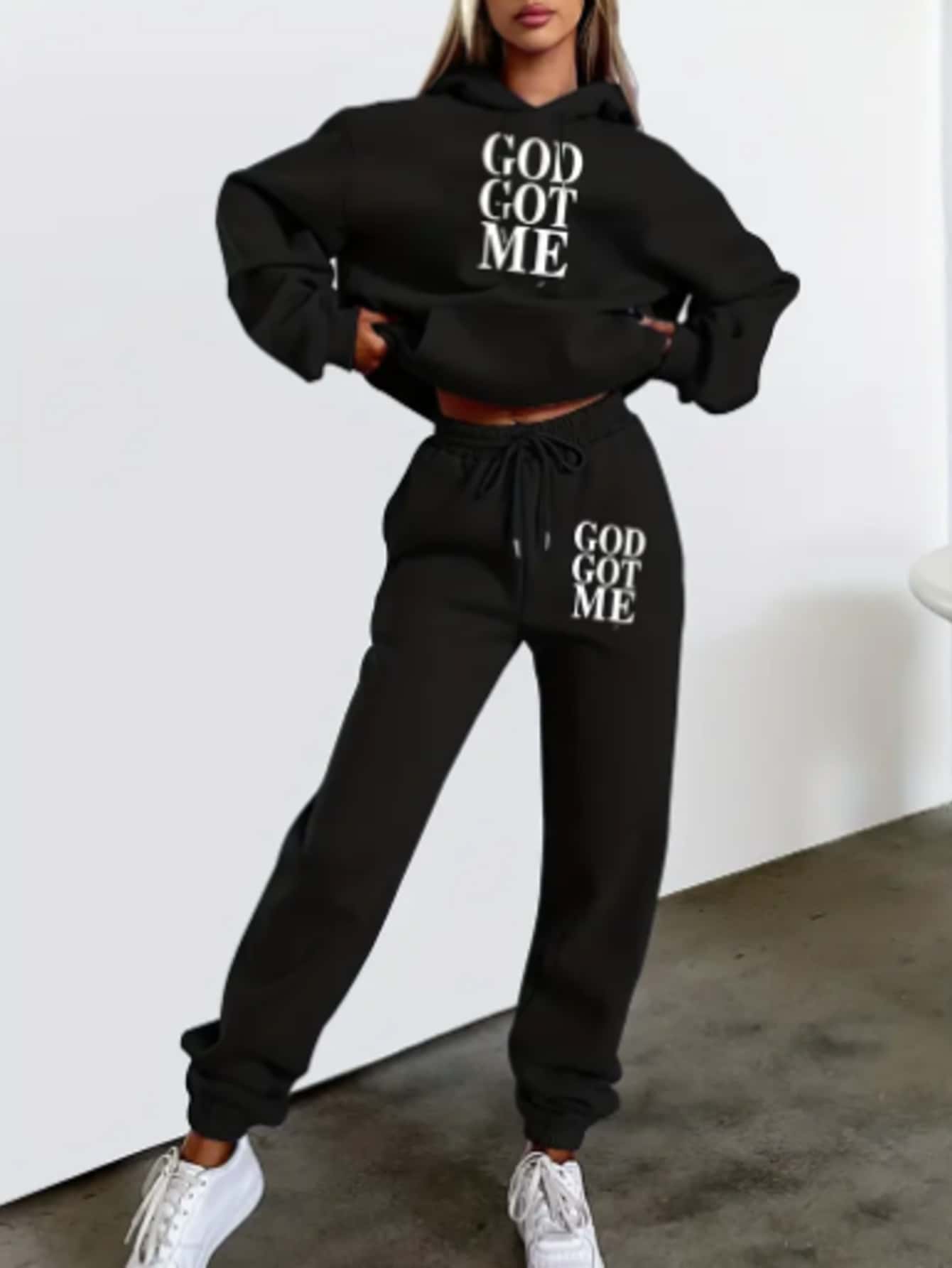 Women Sweatshirts - 黑色 - 查看 1