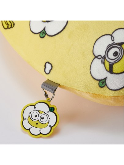 Miniso Daisy Minions Collection Memory Foam Travel Neck Pillow, Com Tafel Breathable Shaped Kussen Car Home Office Airplane Train view 6