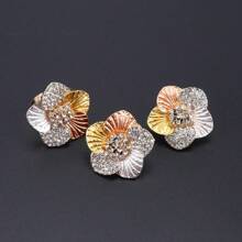 1 Set Gold Plated Crystal Flower Shaped Necklace, Earrings, Bracelet And Ring Jewelry Set, Suitable For Women For Weddings, Parties, Daily Wear, And Gifts. Valentines,Mom,Mother,Mother's Day,Gift