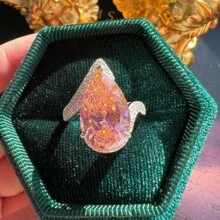 1個流行閃亮鍍銀合金戒指，鑲有眼淚形狀的立方鋯石裝飾，適合女性日常佩戴/作為訂婚戒指 - 粉色 - 查看 1