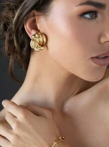 Uworld 1pc 18K Gold Plated Stainless Steel Wave Pattern Hoop Earrings, Fashionable Summer New Jewelry Suitable For Women To Wear Everyday