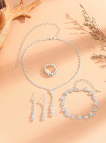 5 Stücke Set modischer Kupfer-Strass Schmuckset, bestehend aus 1 Halskette, 1 Paar Ohrringe, 2 Armbändern und 1 Ring, geeignet für den täglichen Gebrauch