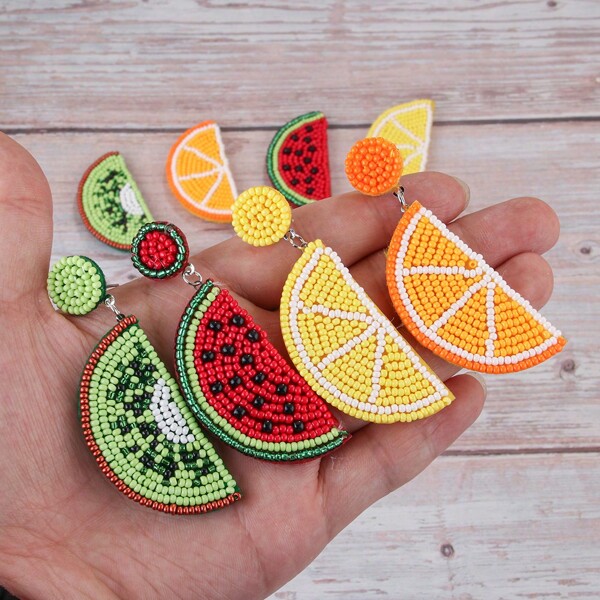 1 Par de Brincos Artesanais de Frutas de Férias Com Pingentes de Vidro com Contas - Brincos Divertidos de Melancia, Laranja e Limão.