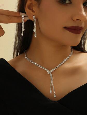 Simple And Classic Fashion Copper Cubic Zirconia Necklace Set (3pcs Necklace + 1 Pair Earrings), Suitable For Daily Wear