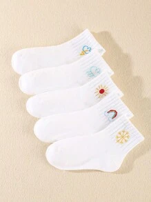 5 paires de chaussettes de sport blanches de couleur unie au milieu de mollet