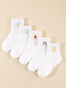 5 paires de chaussettes de sport blanches de couleur unie au milieu de mollet