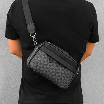 Herrväska Mode Casual Messengerväska Axelväska Fyrkantig Liten Axelväska Pu-läder Vattentät Multifunktionell Casual Casual Business College Pojkväska Sport Casual Brevbärarpojke Toteväska Magväska Julklappar Reseväskor Retroväska Alla hjärtans dag Semesterväskor Camping Axelremsväska Klistermärken Väskor Vinter Tillbaka till skolan