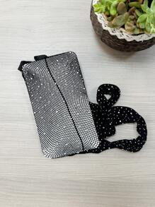 Medias de malla con diseño de diamante de imitación