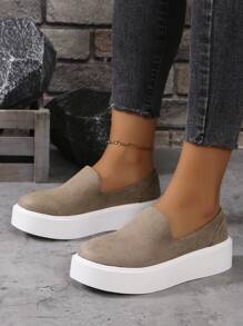 2024 New Spring/Summer Flat Non-Slip Loafers Breathable Round Toe Muffin Sole Slip-On Khaki Women's Casual Shoes