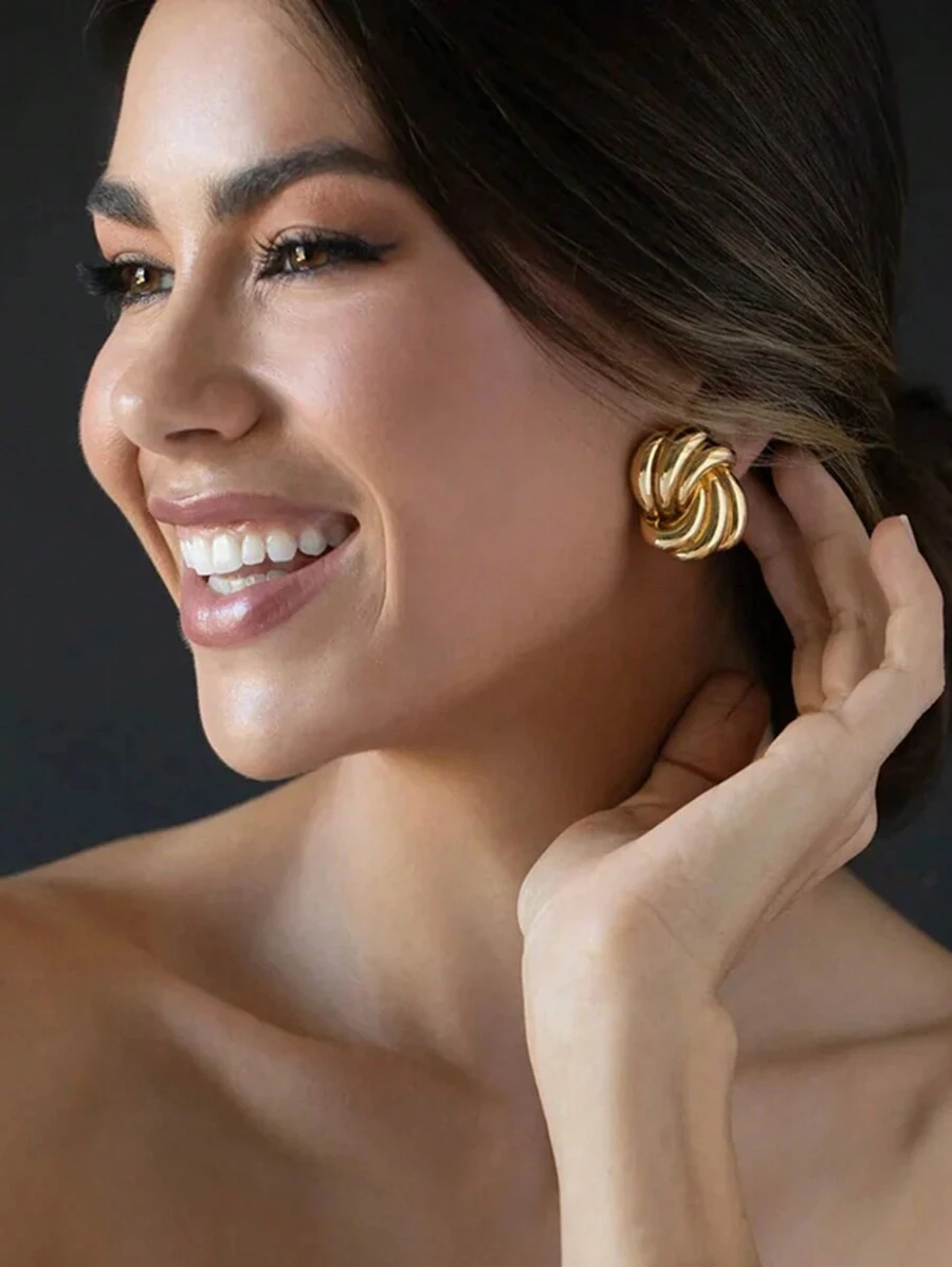 Uworld 1pc 18K Gold Plated Stainless Steel Wave Pattern Hoop Earrings, Fashionable Summer New Jewelry Suitable For Women To Wear Everyday