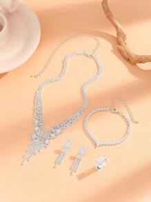 Europäischer und amerikanischer Luxus V-Ausschnitt Kupfer & kubische Zirkonia Schmuckset: 1 Halskette, 1 Paar Ohrringe, 1 Armband und 1 Ring; geeignet für den täglichen Gebrauch, Hochzeiten, Partys und andere Anlässe.