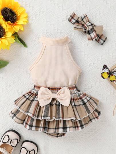 2pcs Baby Girl Soft, Comfortable & Breathable Halter Top And Plaid Printed Shorts With Layered Ruffle Hem And Bowknot, Suitable For Casual, Vacation, Party And Outdoor Activities, For Christmas