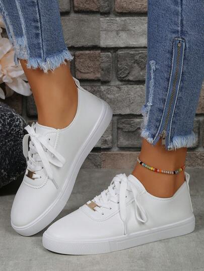 Women's White Shoes, British Style Pure White Leather Sneakers With Lace-Up Design, Round Toe Low-Top Skateboarding Shoes, Fashionable Breathable Slip-Resistant Sneakers For Students
