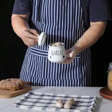 1pc Ceramic Garlic Keeper With Lid And Breathable Holes, Garlic Storage Container For Counter To Keep Your Garlic Cloves Fresh Longer - Garlic Storage Jar - View 5