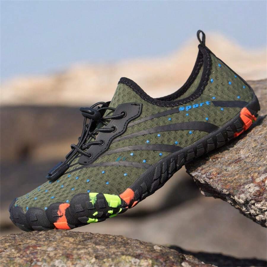 Men's Quick-Drying Water Shoes For All Seasons - Breathable, Flexible, Rubber Outsole Climbing Shoes, Suitable For Outdoor Sports Comfortable & Fashionable Couple's Outdoor Beach Shoes, Random Sole Print