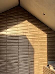 PANEL DECORATIVO 3D PVC TIPO LAMBRIN 50X50 CM 10 PIEZAS - 2.5M2 COLOR MADERA - Marrón - Ver 4