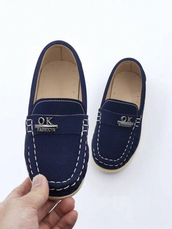 1 Pair Of Boys' Loafers Metal Lettering Embellished Slip-On Casual Shoes Suitable For Everyday Life