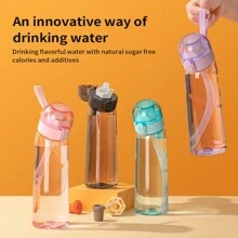 1個空氣加水瓶650ML香氛水瓶，1個隨機形狀的味道膠囊，密封防漏運動杯帶吸管，水果香味水瓶，適合戶外運動（2024年新款黑色+葡萄） - 透明黑色+葡萄 - 查看 6