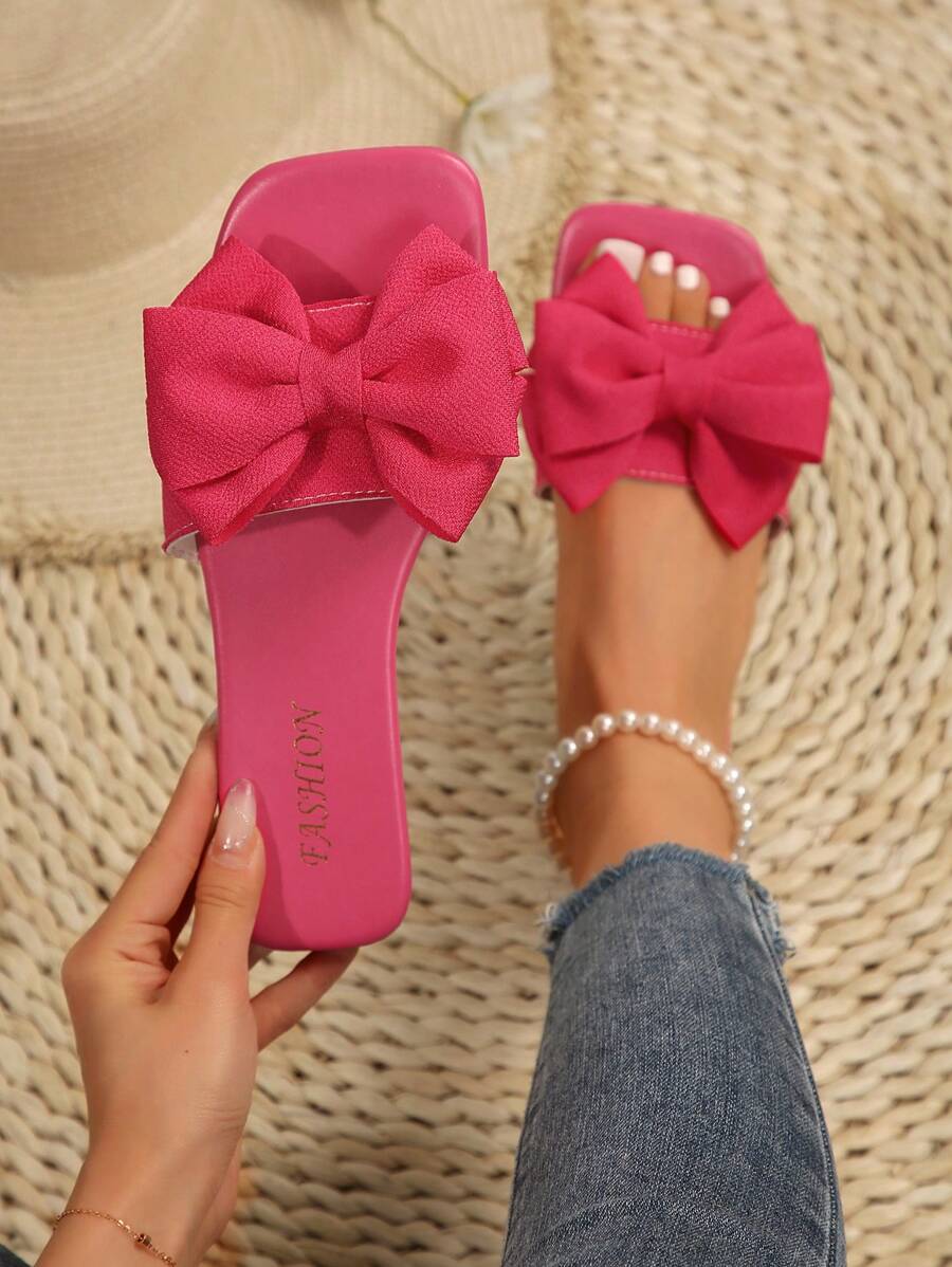 Sandalias planas de talla grande para mujer en color rosa brillante con moño, diseño simple de puntera abierta, parte superior de tela, zapatos de playa casuales de moda para el verano y el Día de San Valentín
