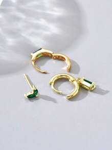 Ensemble de 3 boucles d'oreilles en pierres précieuses carrées (individuelles), style simple mais élégant, idéal pour le port quotidien des femmes