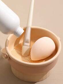 1入組化妝刷清潔盒矽膠粉撲和美妝海綿清潔工具，化妝刷清洗碗，美妝蛋清潔工具，帶有晾乾架和組織架 - 膚色 - 查看 1