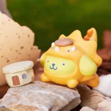Miniso Figura de juguete coleccionable de la serie de trajes de dinosaurios, en caja ciega (entrega aleatoria, 1 pieza)