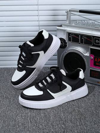 Casual And Sporty Men's Slip-Resistant Lightweight Breathable Sneakers With Colorblocks