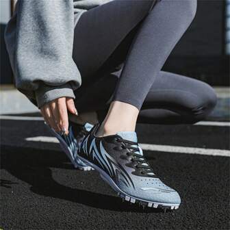 女士專業短跑鐵鉤跑鞋（三級跳），大尺寸，1雙入組