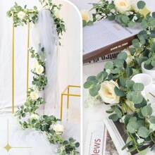 Sinsoledad 2入組6.5英尺/195厘米人工尤加利花環，配有假玫瑰花藤和有種子的尤加利葉綠色花環，適用於婚禮桌背景、派對中心和房間裝飾