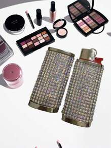 1個時尚可愛的打火機盒蓋支架，配有復古花卉印花，尺寸為BIC全尺寸打火機J6，是女孩最喜愛的小禮物